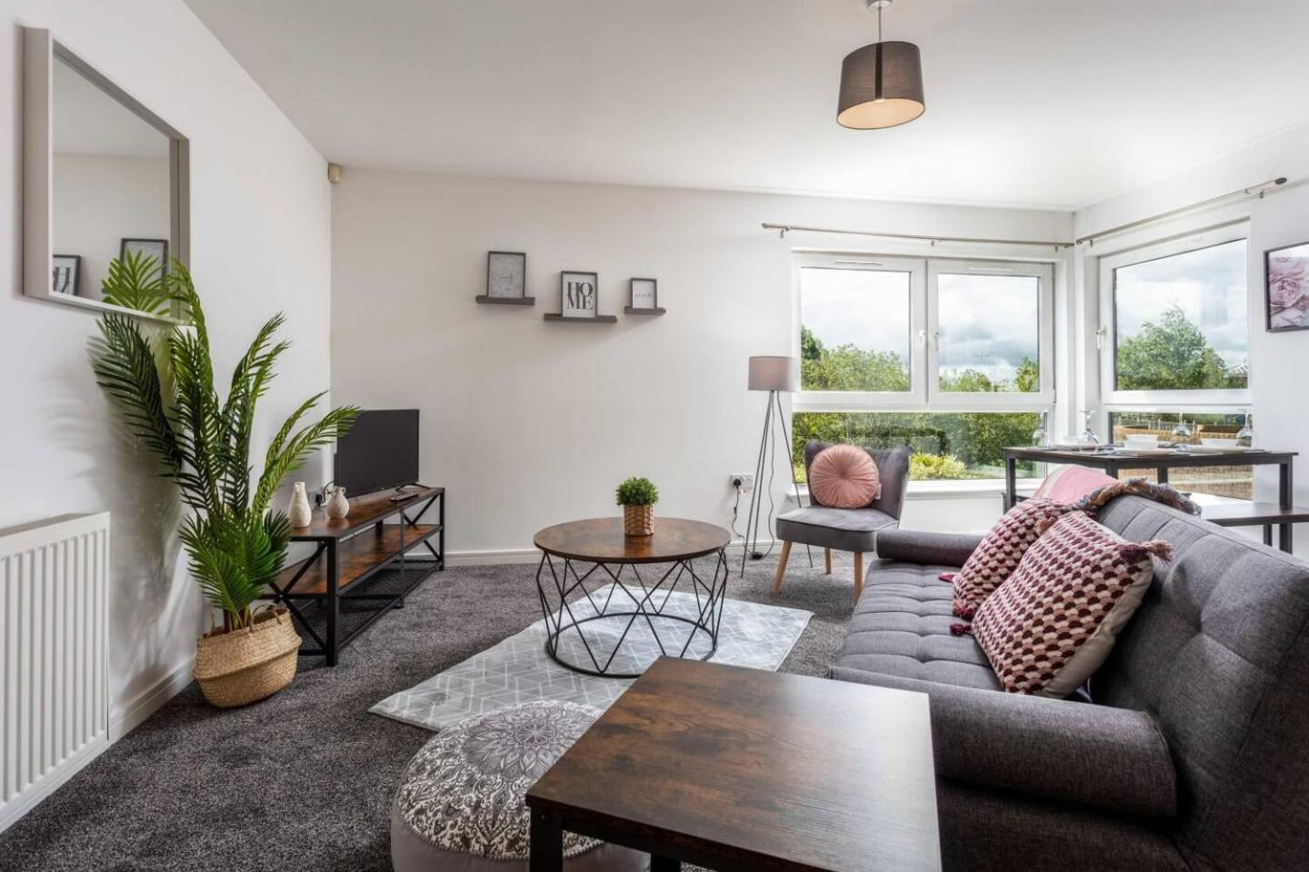 Walker Suite No 60 - Donnini Apartments Κιλμάρνοκ Εξωτερικό φωτογραφία